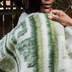 Solola Wool Blanket  //  Cream/Green