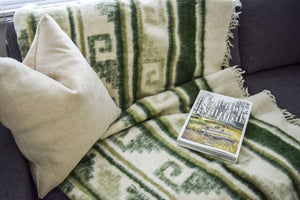 Solola Wool Blanket  //  Cream/Green