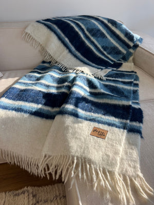 Pana Wool Blanket  //  Cream/Blue