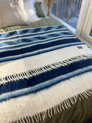 Pana Wool Blanket  //  Cream/Blue