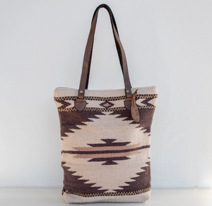 Tierra Bucket Tote Bag